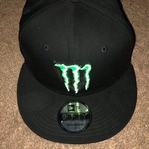 MONSTER Snapback hat